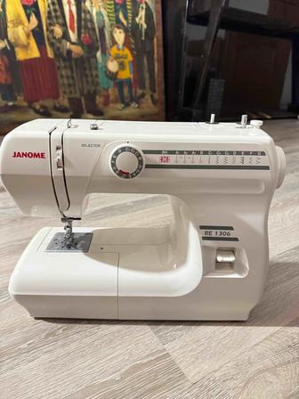 Швейная машинка Janome RE1306