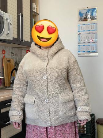 Губка куртка верхняя одежда