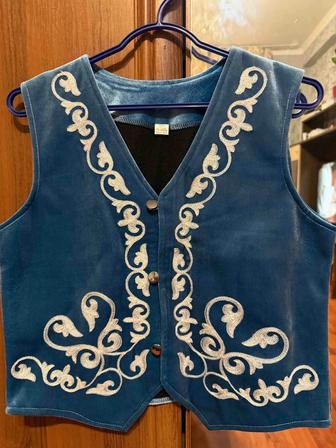Продам жилетку