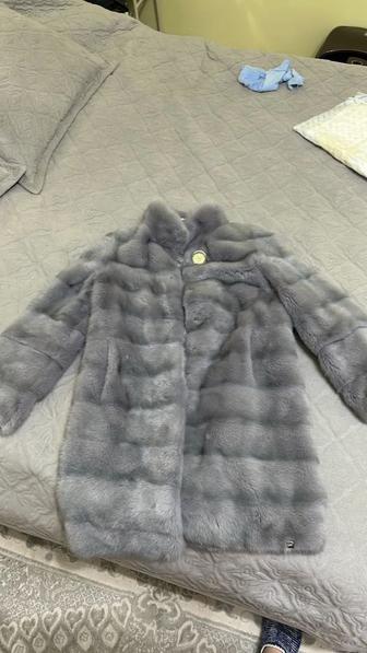 продам норковую шубу