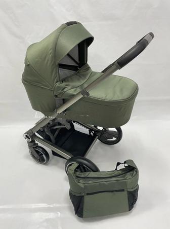 Продам новую коляску Teknum B701 2 в 1