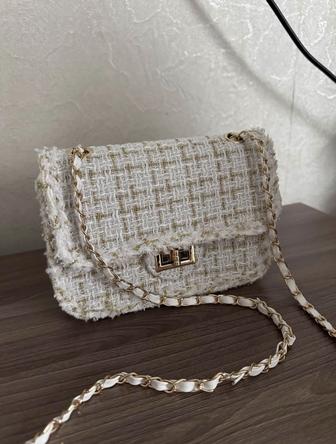 Продам новую женскую сумочку