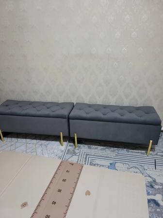 Продается банкетка новая неиспользованная цена 15000 есть две банкетки