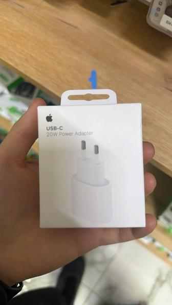 Продам оригинал адаптер