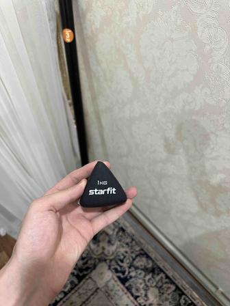 Гантели 1 кг
