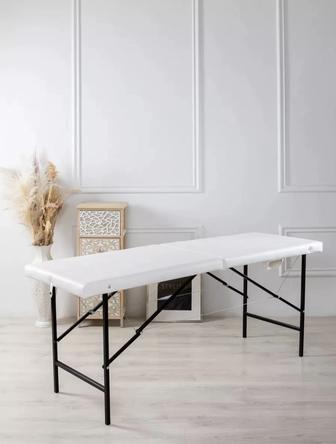 Продам новую кушетку