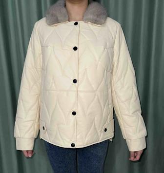 Продам куртку