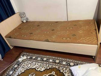 Продам кровать