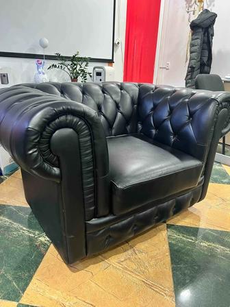 Кресла Chesterfield, чёрные, б/у