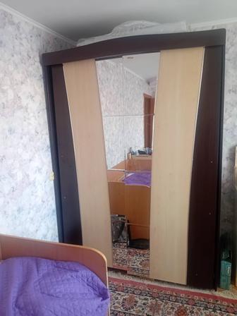 Продаю шифоньер