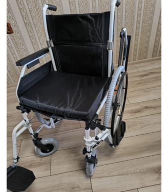 Инвалидная коляска