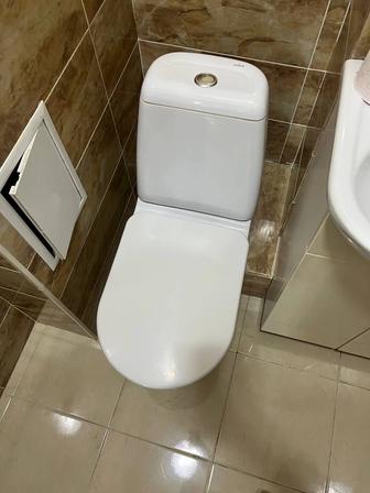 Продам два унитаза