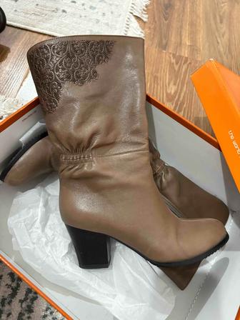 Сапоги женские весна-осень