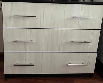Комод и 2 тумбы
