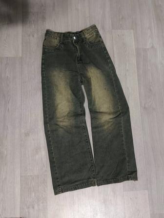 Baggy jeans