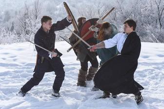 Ведем набор группы на тренировки по СМБ(современный мечевой бой) .