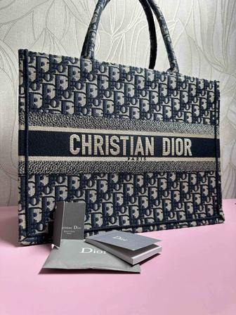 Сумка Christian Dior