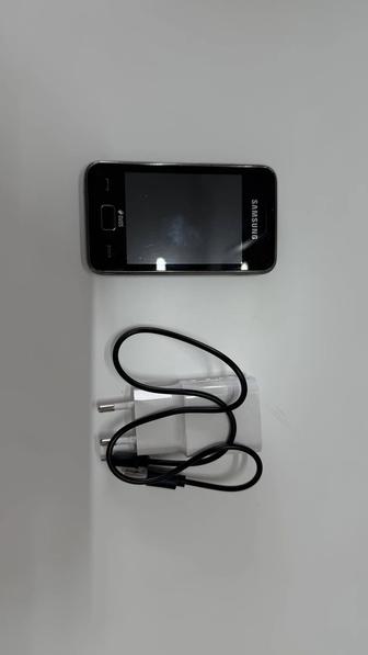 Телефон Samsung Star 3 Duos