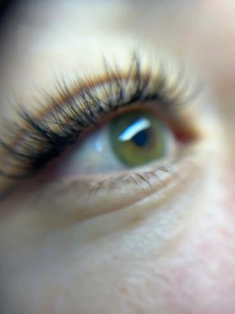Наращивание ресниц