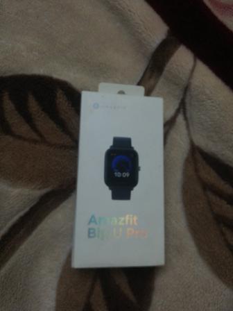 Смарт часы Amazfit bip u pro