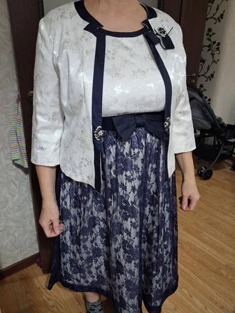 Продам женское платье