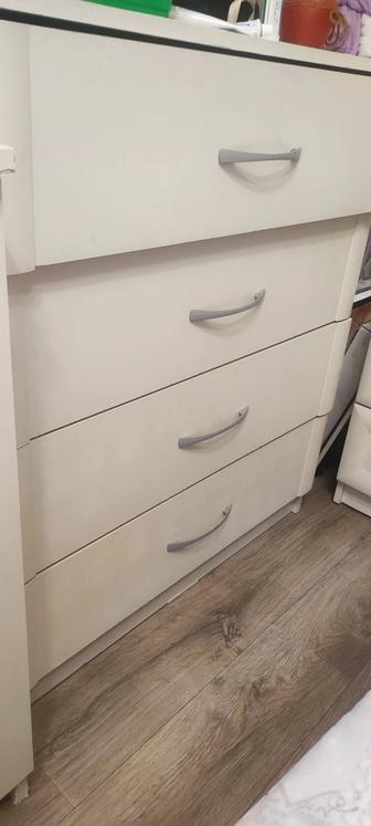 Комод белый