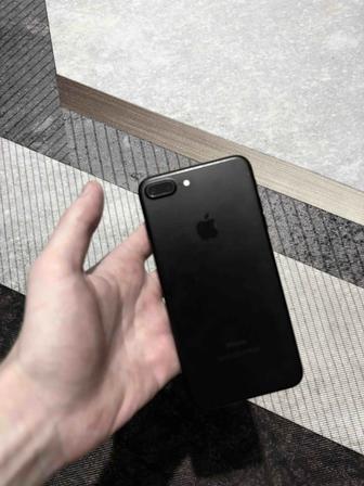 Продам iPhone 7 Plus