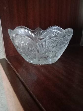 Вазочка хрустальная