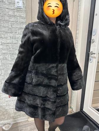 Продам норковую шубу