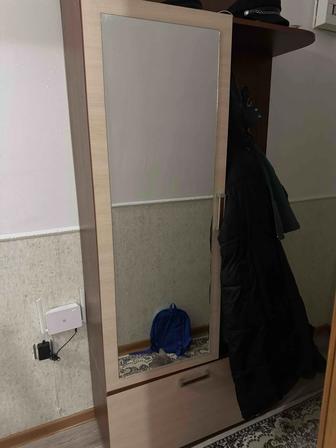 Шкаф в прихожую