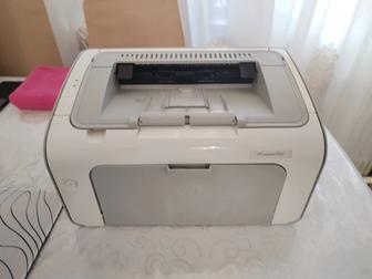 Продам принтер Hp Lazer Jet P1102
