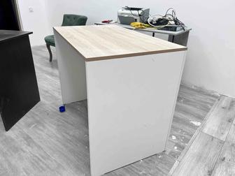 Продам стол