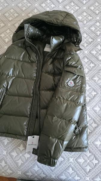 Продам куртку