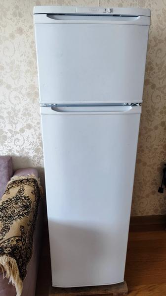 Продам холодильник БИРЮСА.