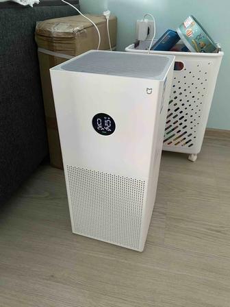 Xiaomi Mi Smart Air Purifier 4
Lite