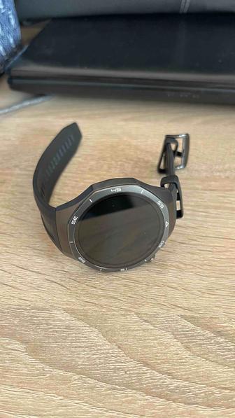 Huawei GT 5 Pro часы