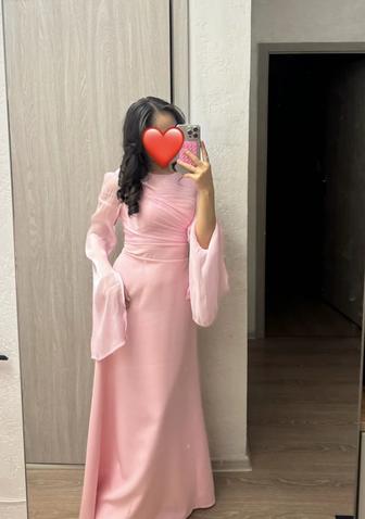 Вечерние платья