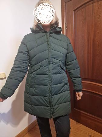 Продам женские куртки