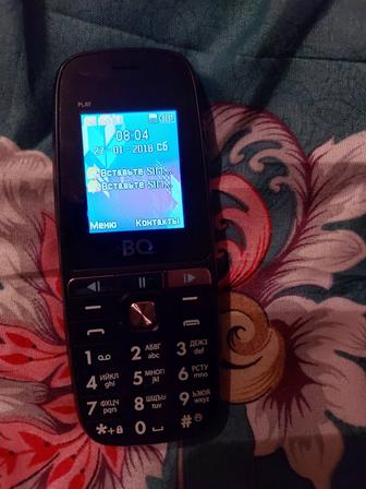 Продам кнопочный телефон