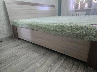 Кровать двуспальная