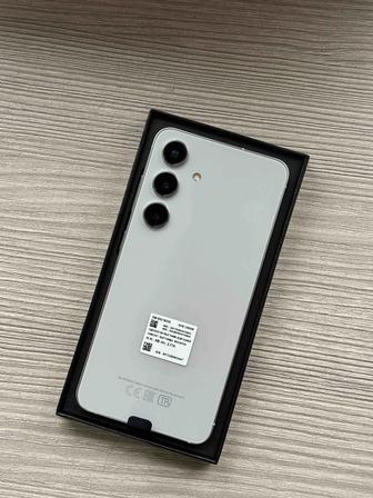 Samsung Galaxy S24 8/256GB Graphite (оригинал)