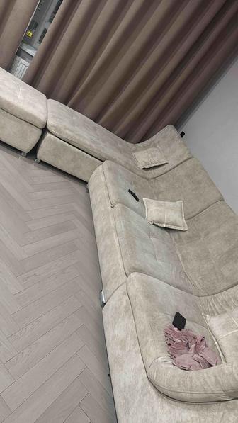 Продам диван модульный большой