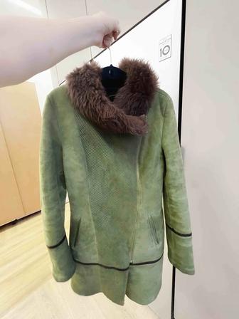 Дубленка зеленая