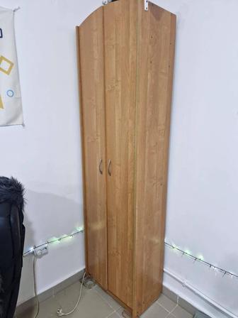Продам шкаф для одежды
