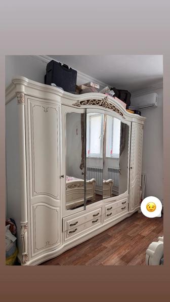 Продам шифоньер