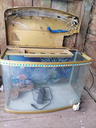 Продам акквариум 50л