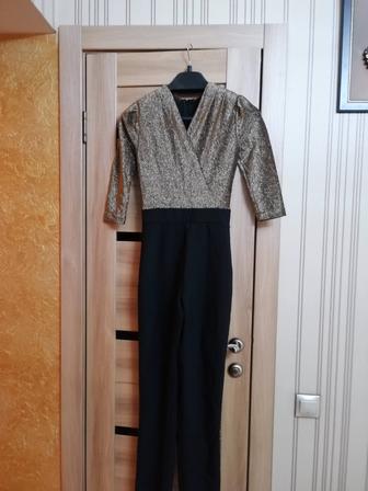 Женский комбинезон