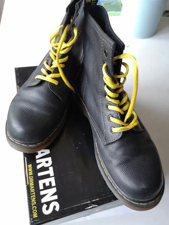 Ботинки DR. MARTENS