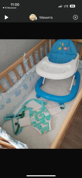 Продам ходунки 4000