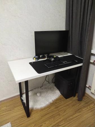 Стол продам